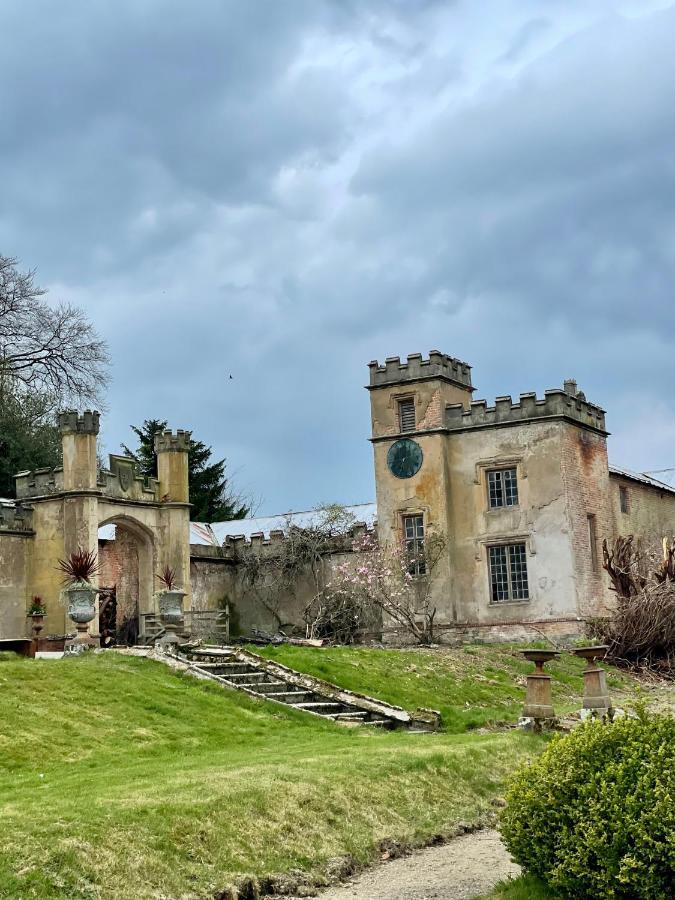 Llanerchydol Hall Suites Welshpool Luaran gambar