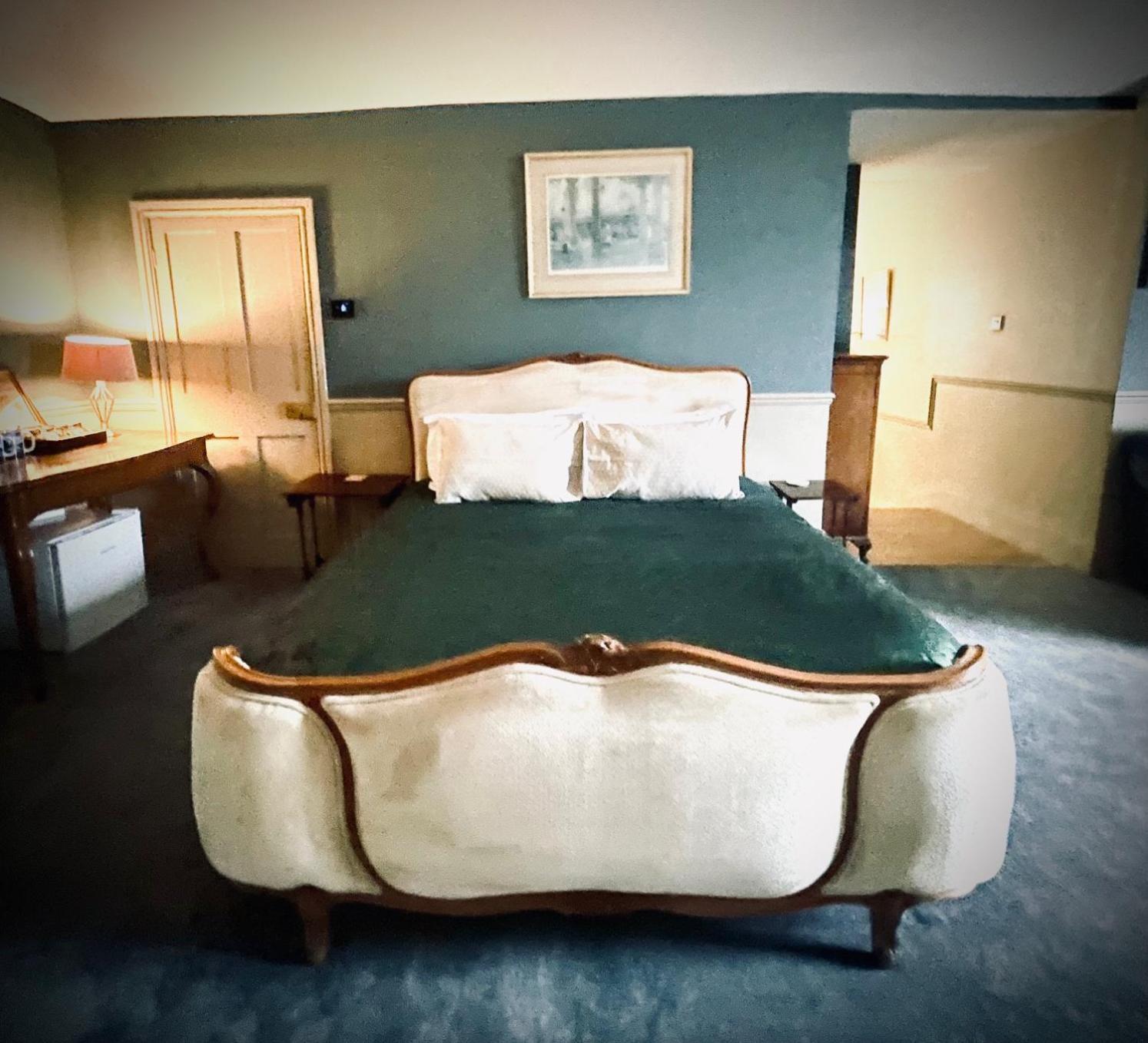 Llanerchydol Hall Suites Welshpool Luaran gambar